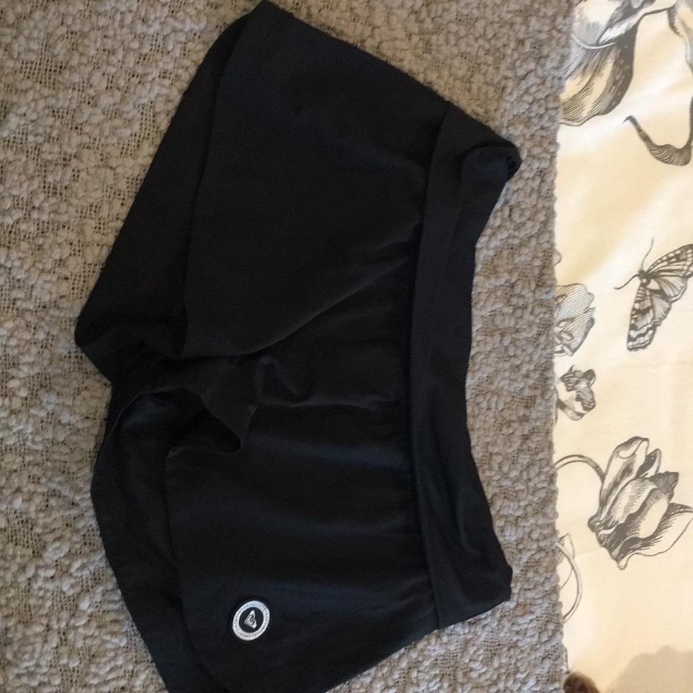 Roxy swim shorts - nwot